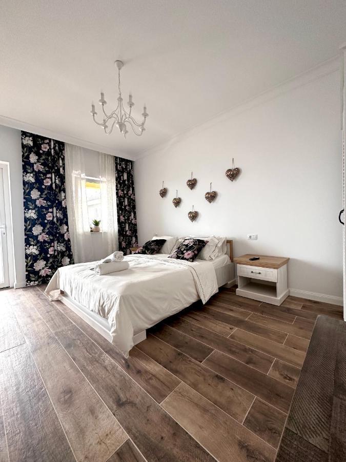 Bed and Breakfast Alma Rezidence Turda Exterior foto